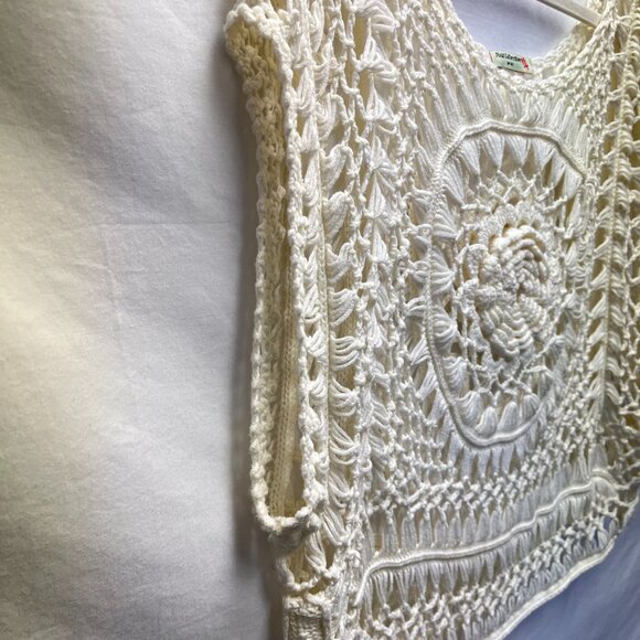 Vivid Collection Crochet Macrame Top Knit Cutout in Cream Women's - Picture 5 of 9